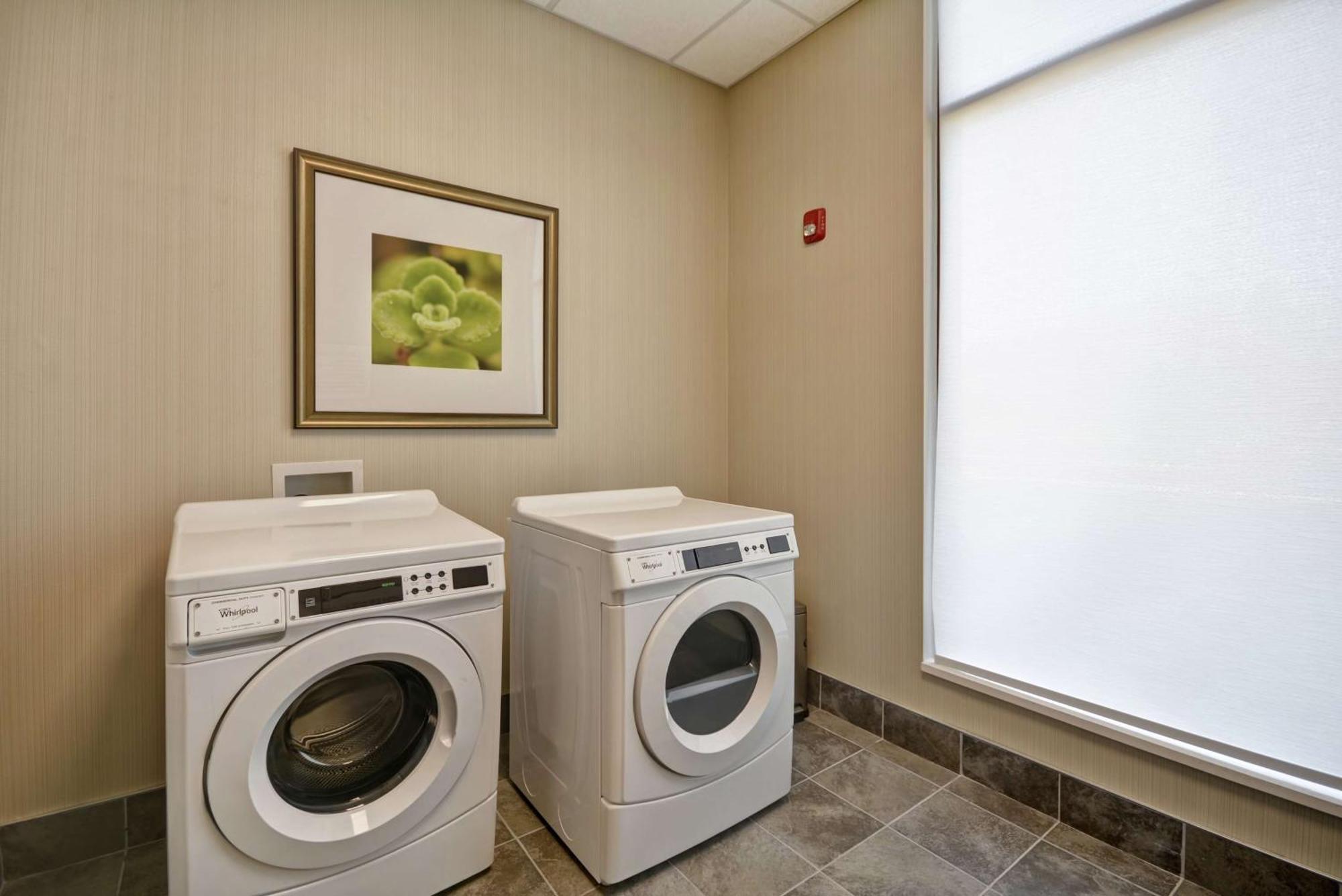 Hilton Garden Inn Gastonia Ngoại thất bức ảnh