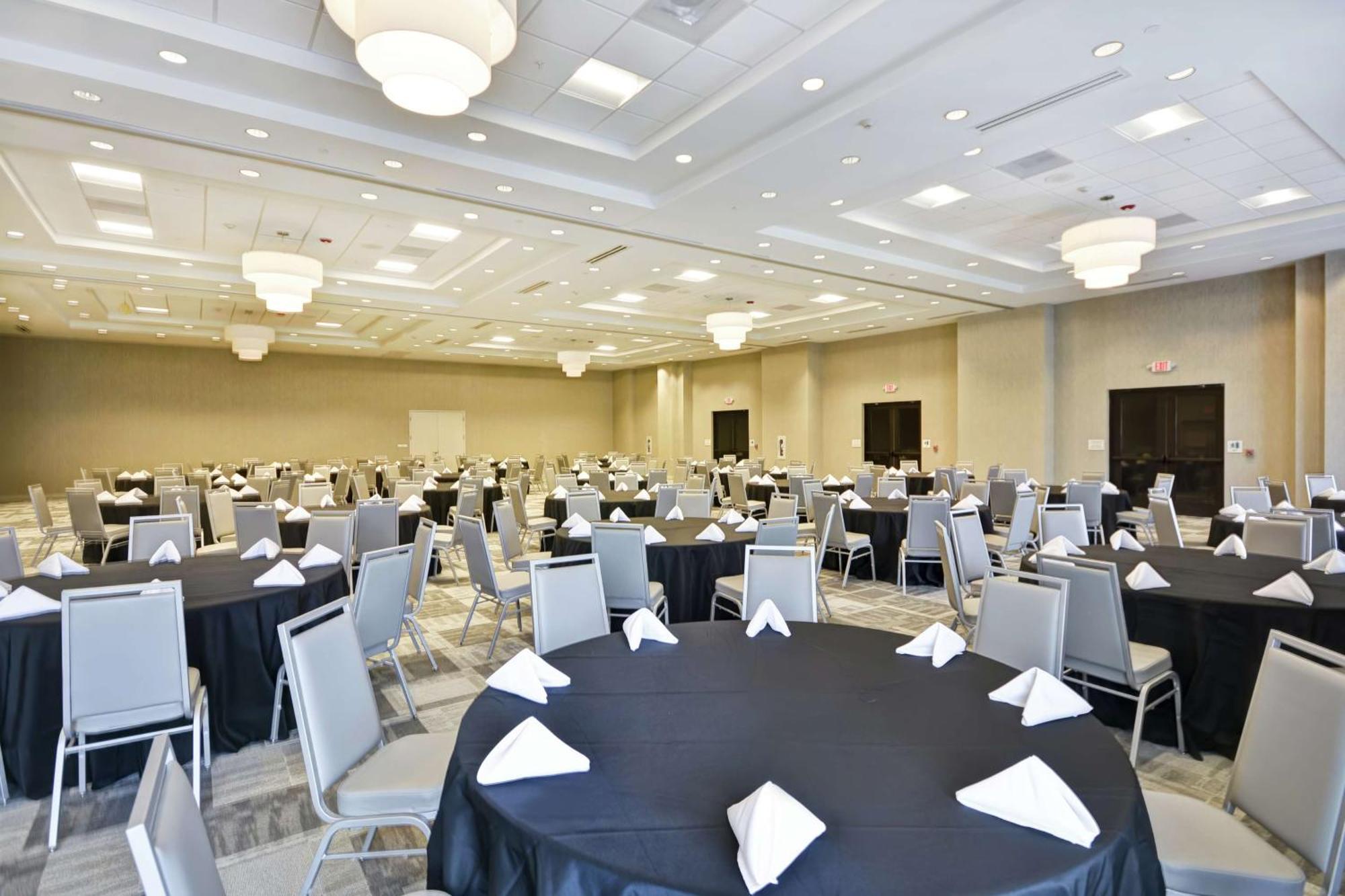 Hilton Garden Inn Gastonia Ngoại thất bức ảnh